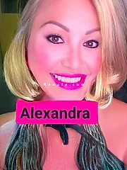 Belle blonde à Béziers