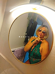 Belle blonde à Béziers