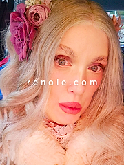 J'adore embrasser et la reste