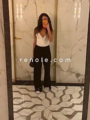 Sarah_75