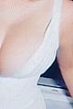 Ambre femme pulpeuse