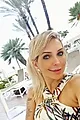 LAURA MILF
