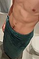 Beau jeune homme bien foutu