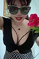 Femme chinoise aux formes généreuuses