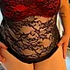 Femme ronde brune