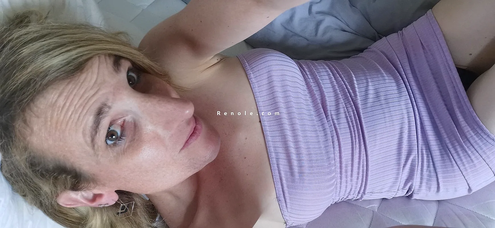 Femme trans fine sexy avec de jolies courbes #6
