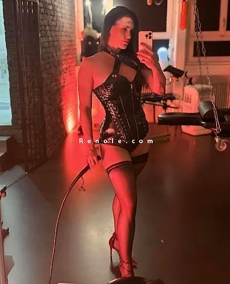 Domina2 #1