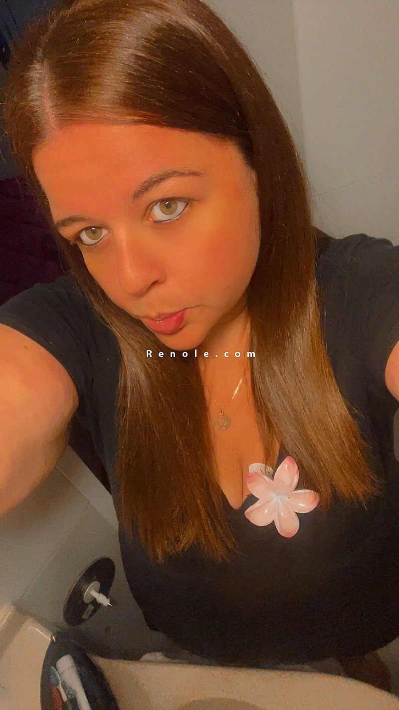 Femme ronde #4