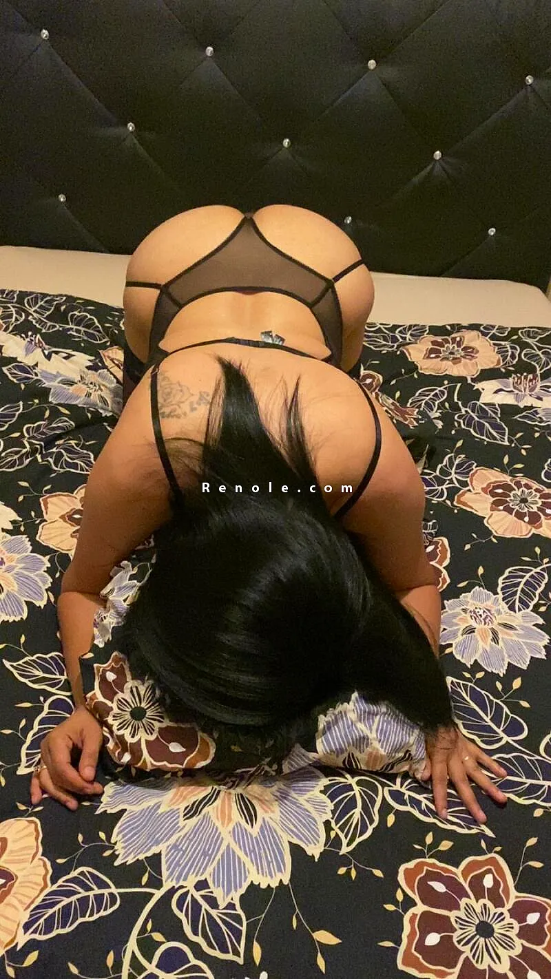 Bonita latina #1