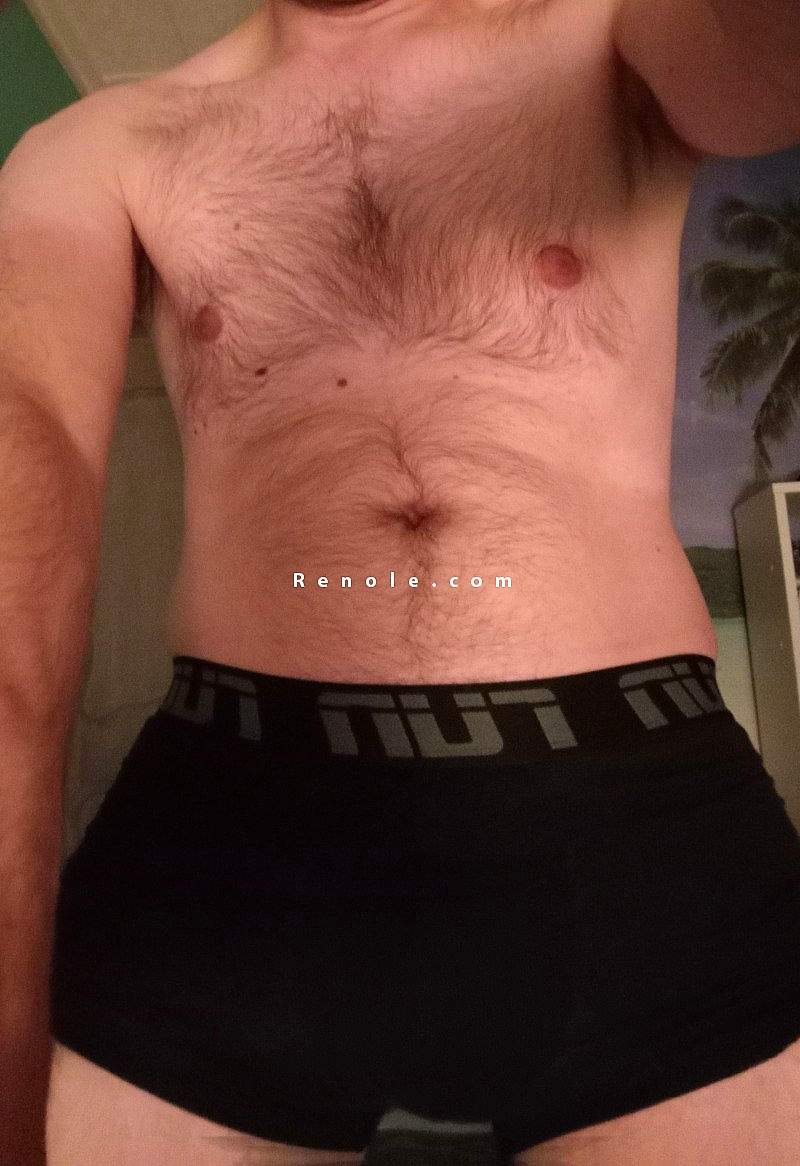Jeune homme coquin à votre porte #3