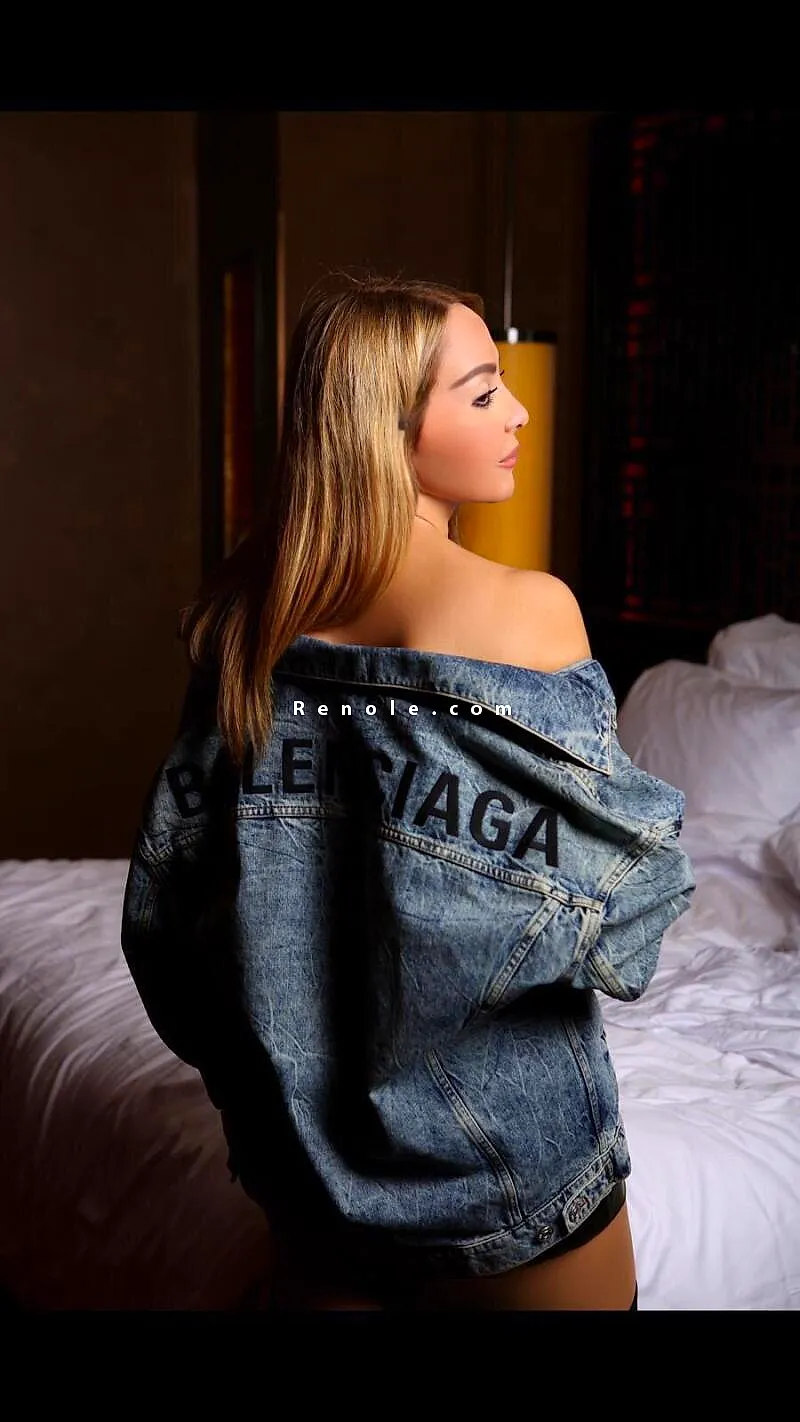 Karolina1Unique #6