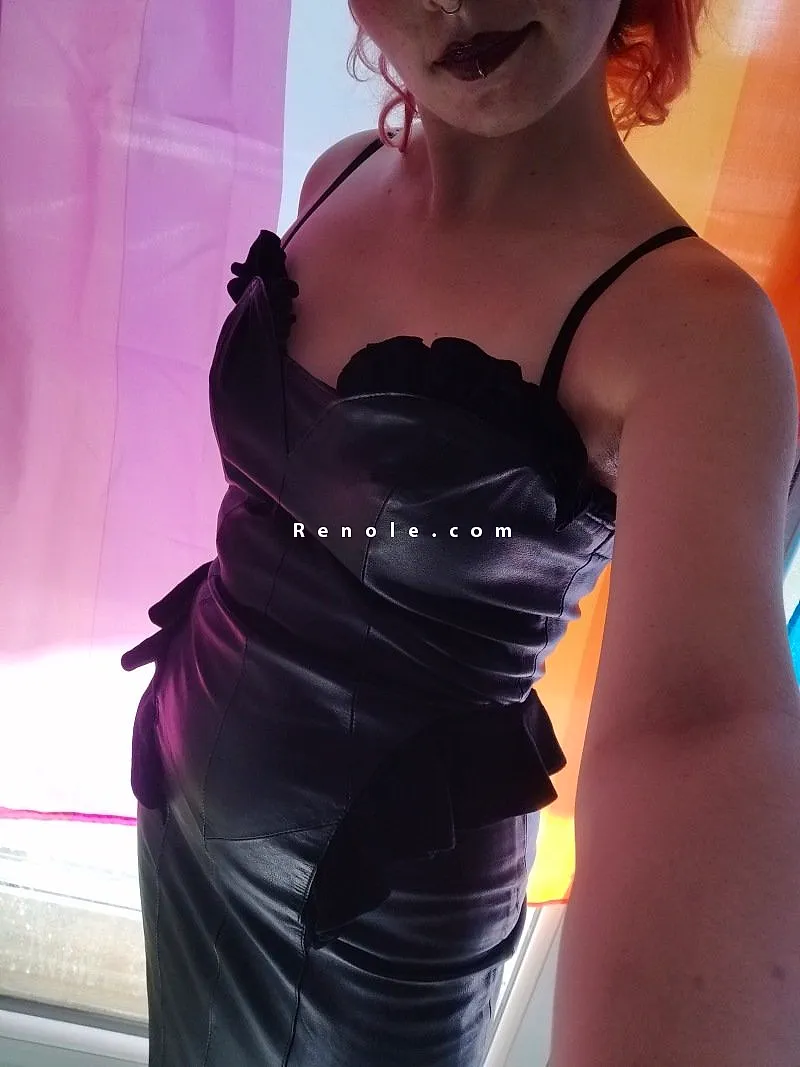 Jeune Dominatrice #1