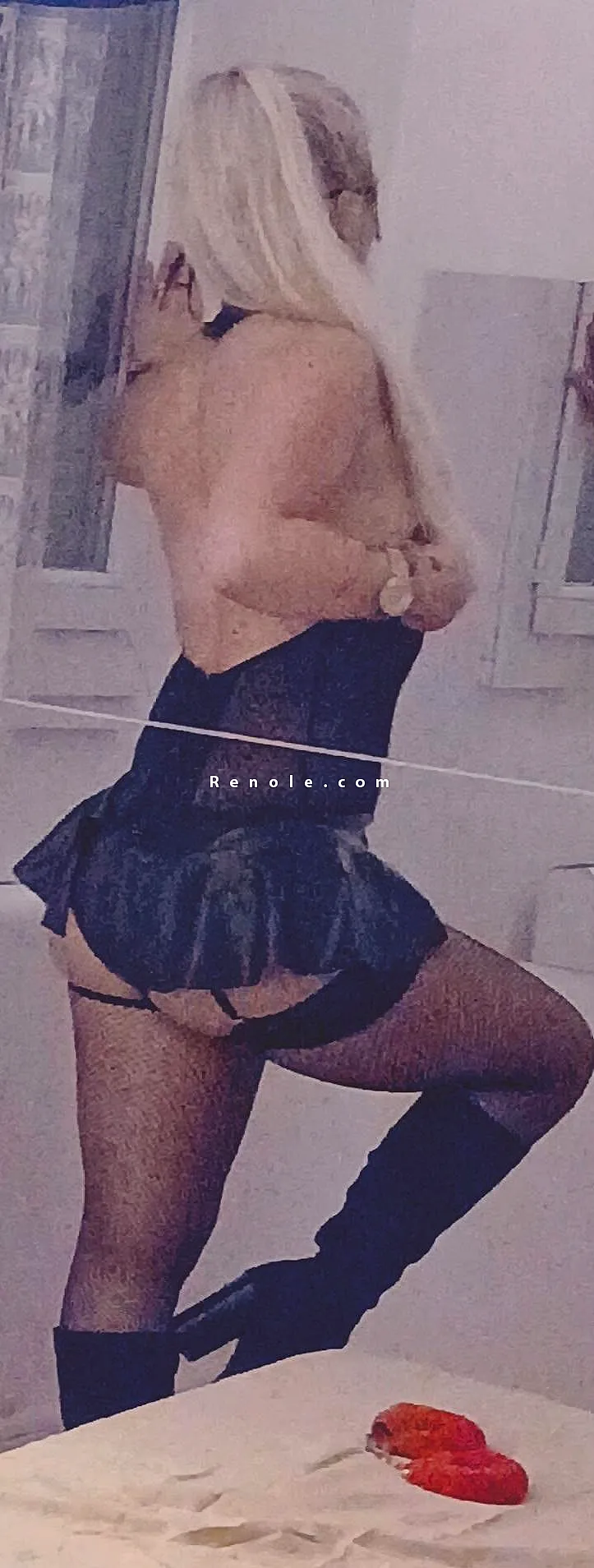 Le charme blond qui fera chavirer vos sens #9