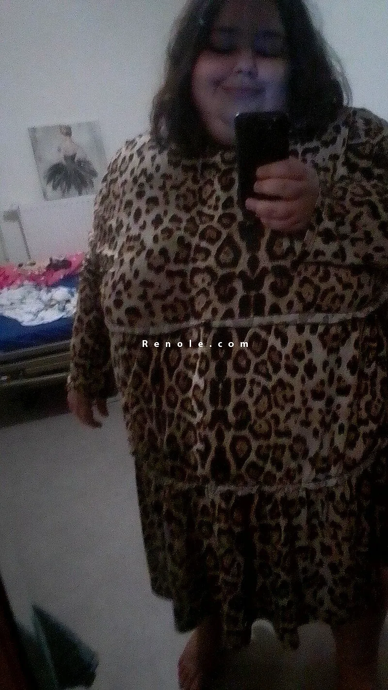 Une femme belle ronde #2