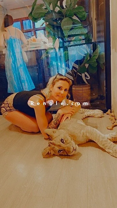 LYVIAACTRICEPORNO #8