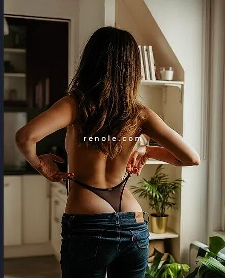 Nouveauté  SarahbB, une jeune fille #4