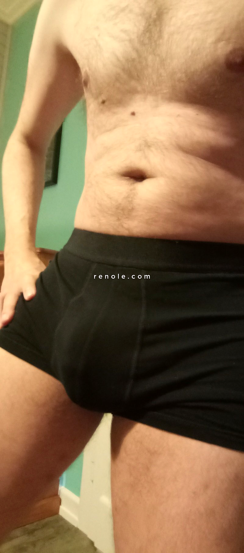 Jeune homme coquin pour femmes en manque (DISPONIBLE) #1