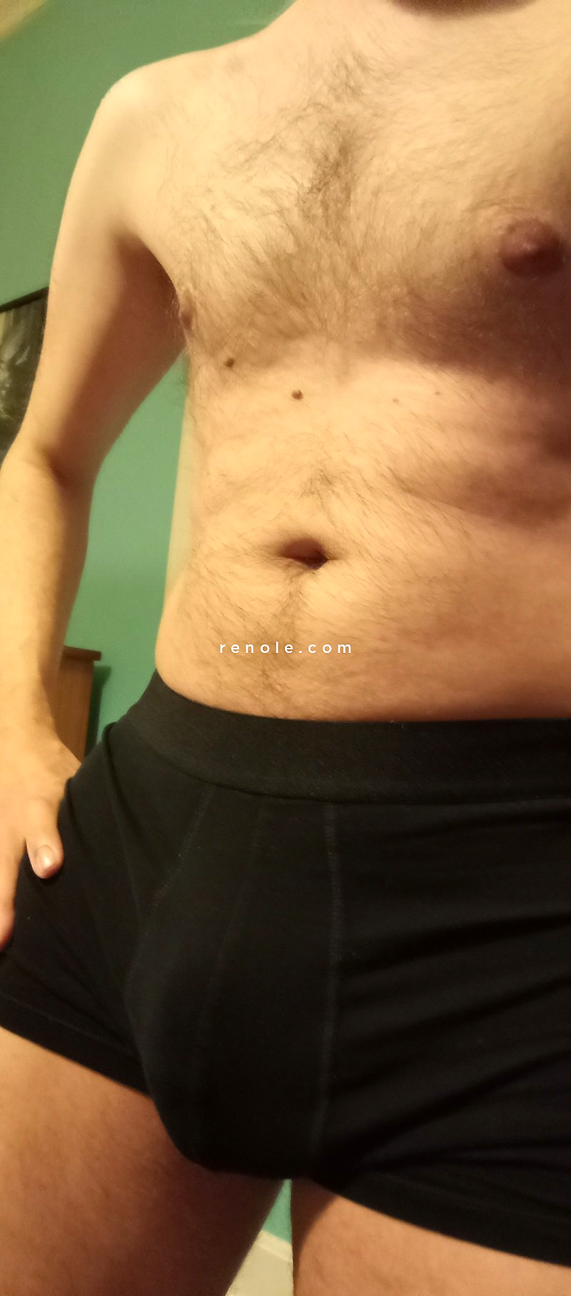 Jeune homme coquin pour femmes en manque (DISPONIBLE) #2