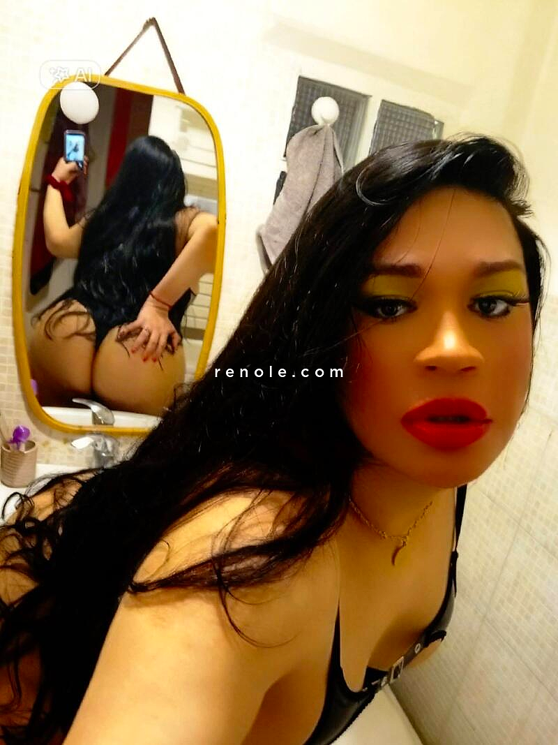 Je suis Melissa, une belle femme trans brésilienne. #4