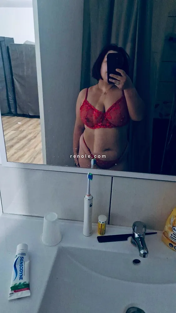 femmecurvy25 #2