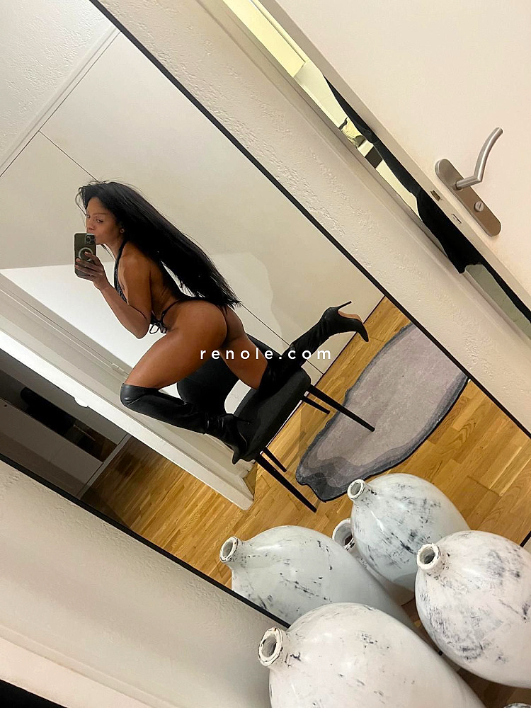 Paula Samantha #1