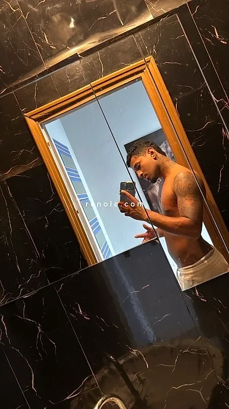 GABISGOSTOSINHO12 #5