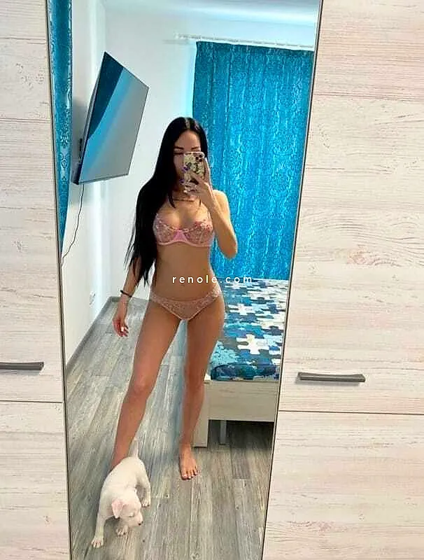 FEMME FONTAINE #2