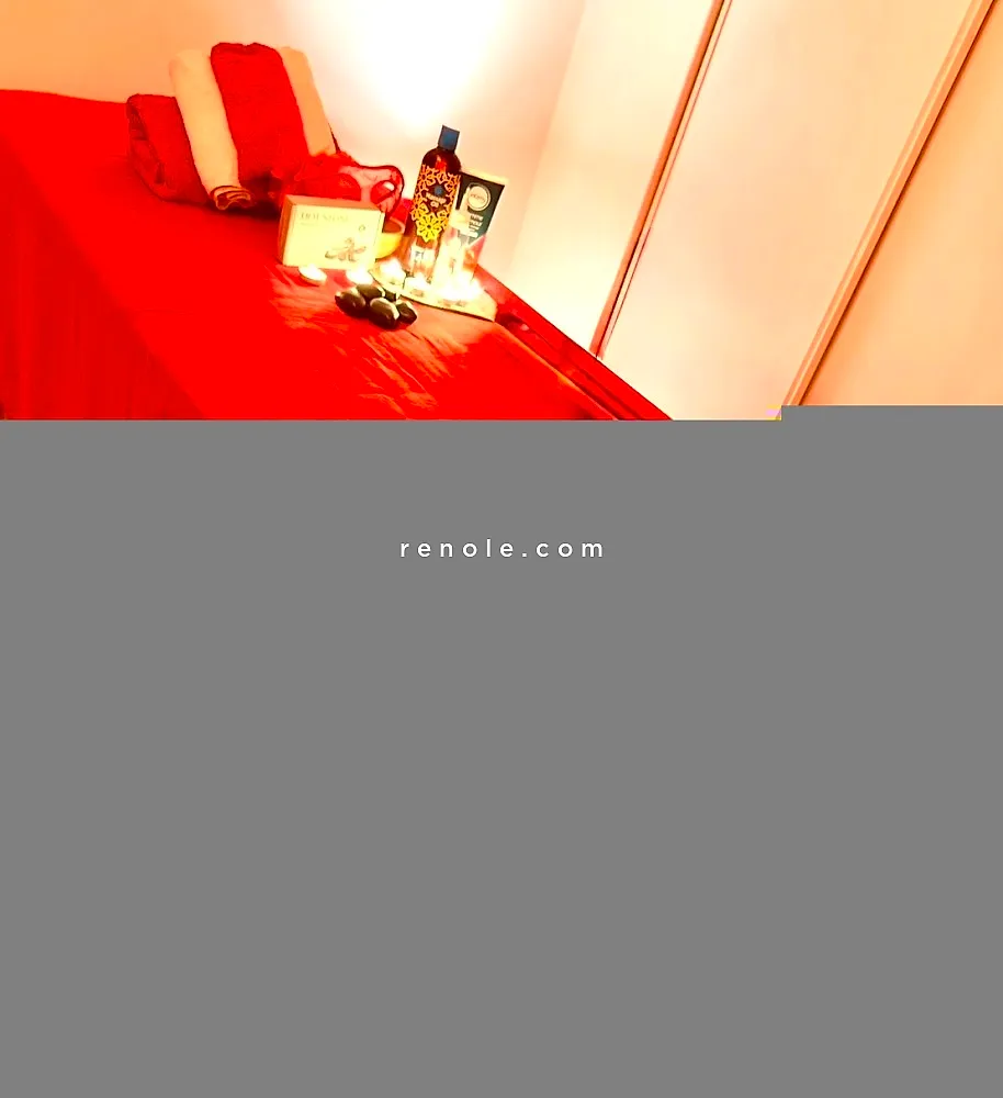Masseuse Tantrique Body body Nuru Naturiste #7